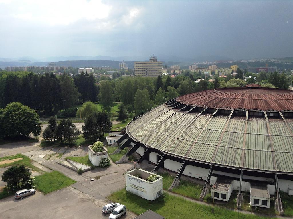 Hotel Dom Techniky Жилина Экстерьер фото
